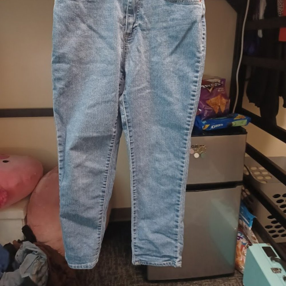 Capri size 5 denim jeans